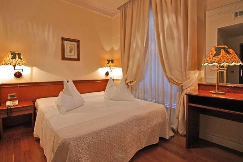 Hotel Marghera Rome Exterior photo